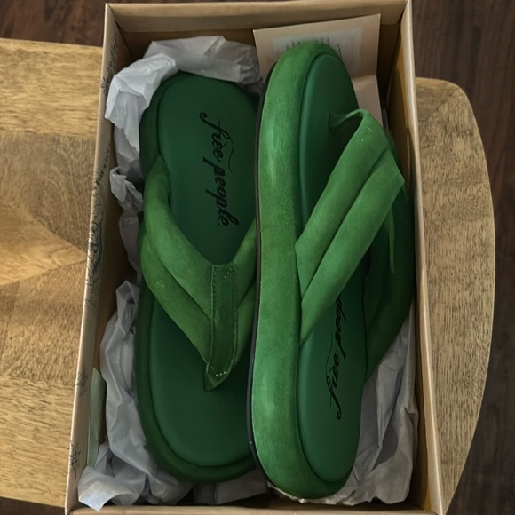 Free People Wonderland sandals - Picture 1 of 3